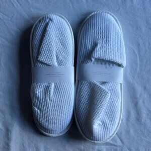 Park Hyatt Saigon LOT of 2 - White Waffle Weave Slip-on Bath Slippers - 11", 12"